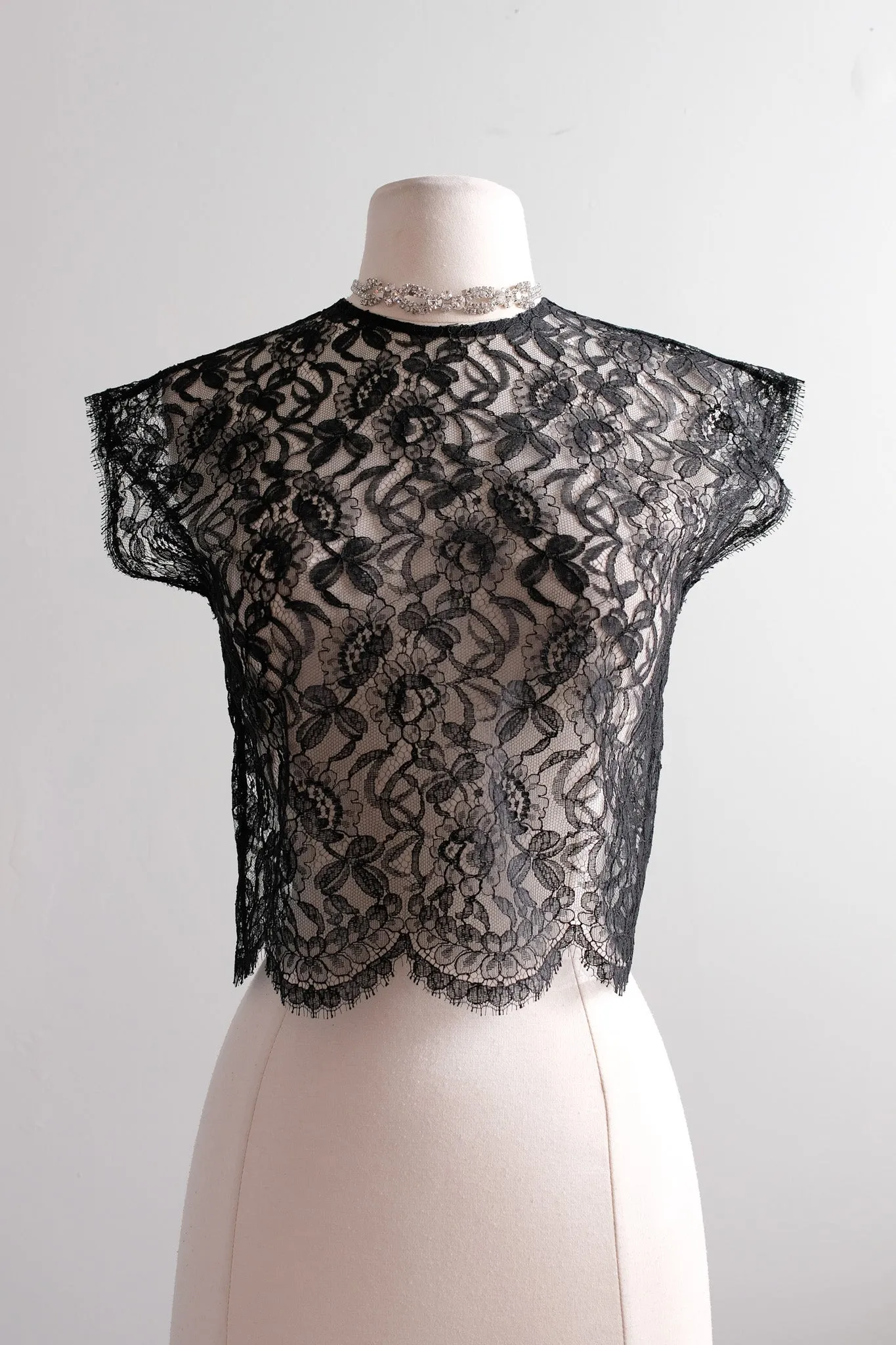 Adorable 1950's Sheer Black Lace Top / Sz S