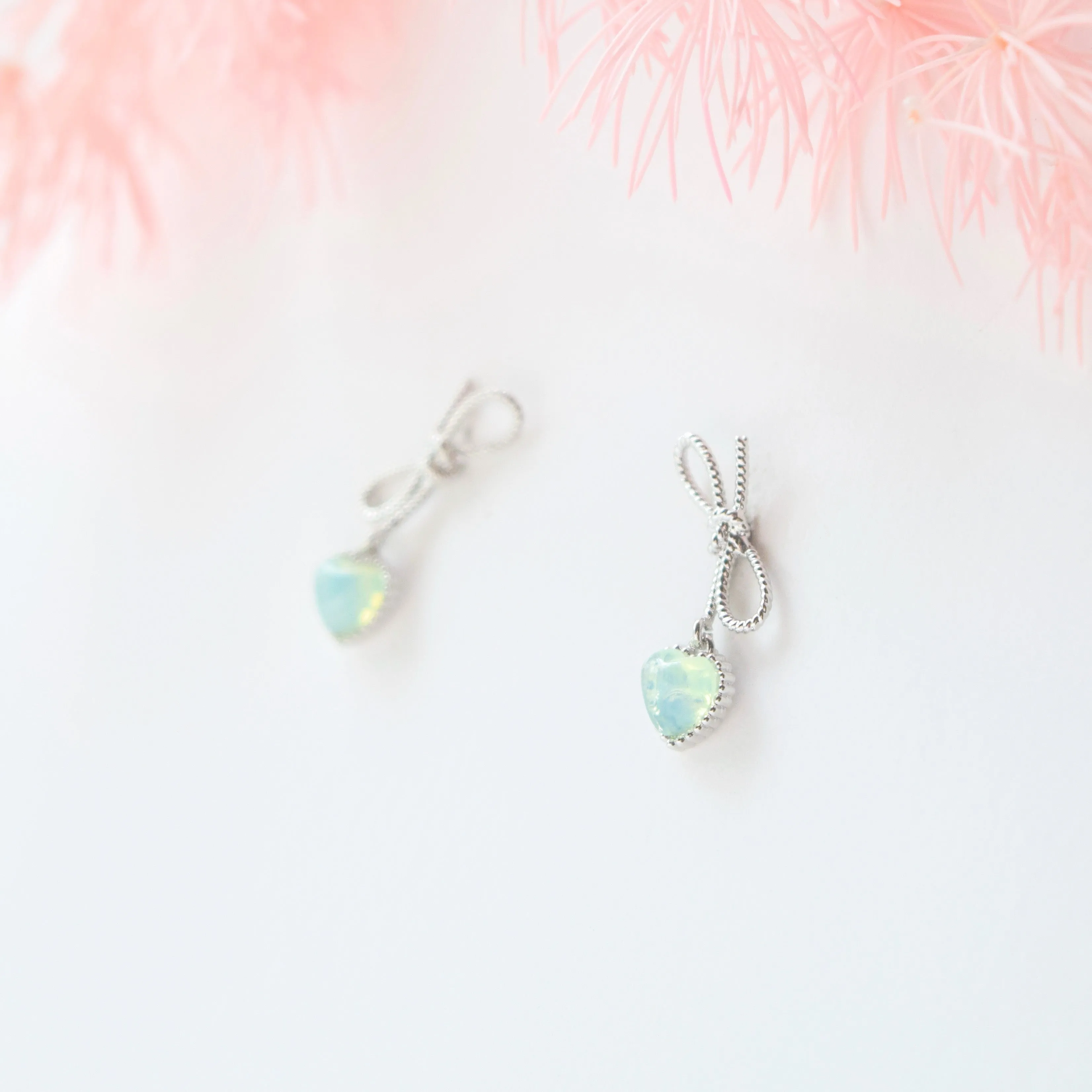 Beryl Viola Earrings