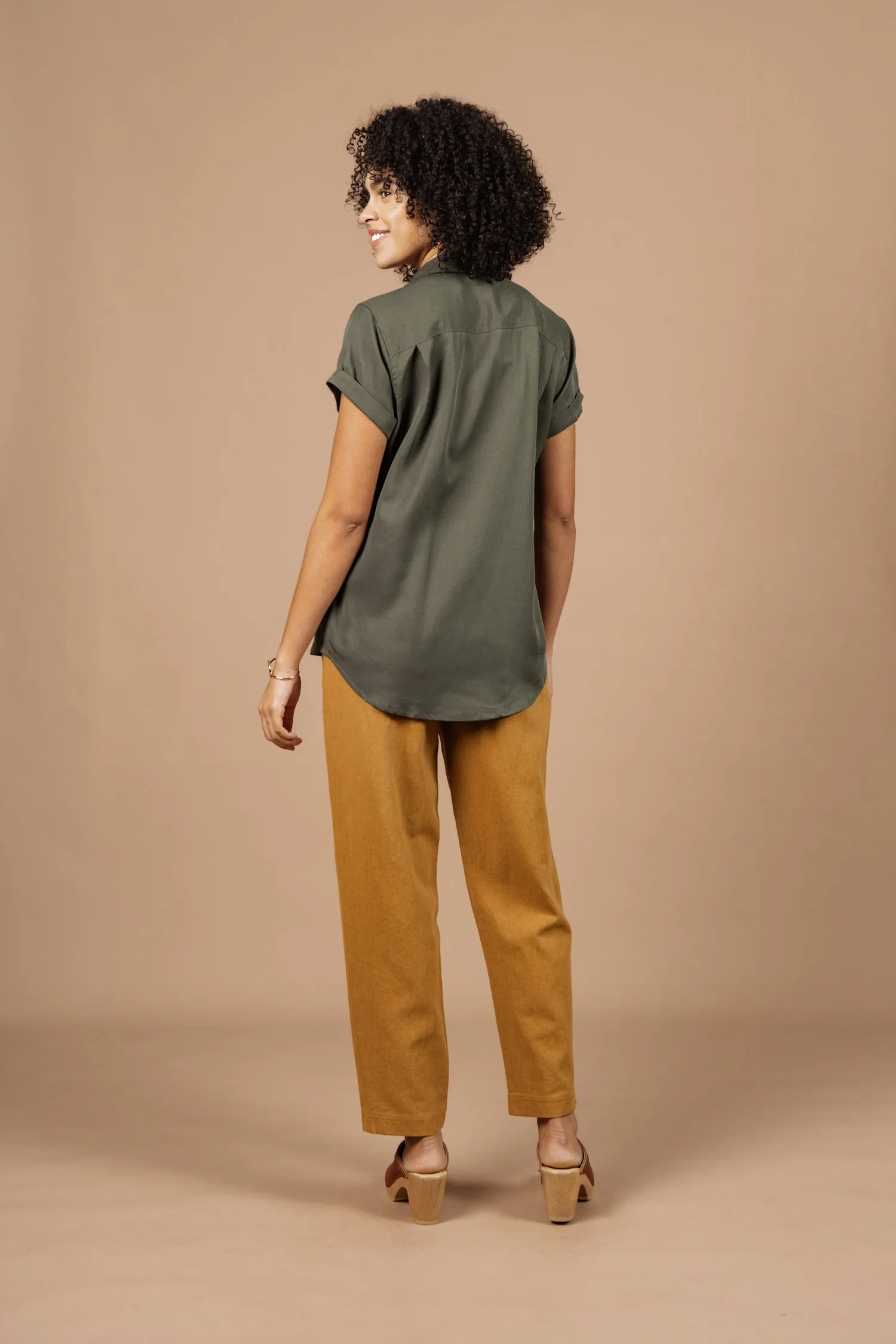 Innes Shirt / Dark Olive