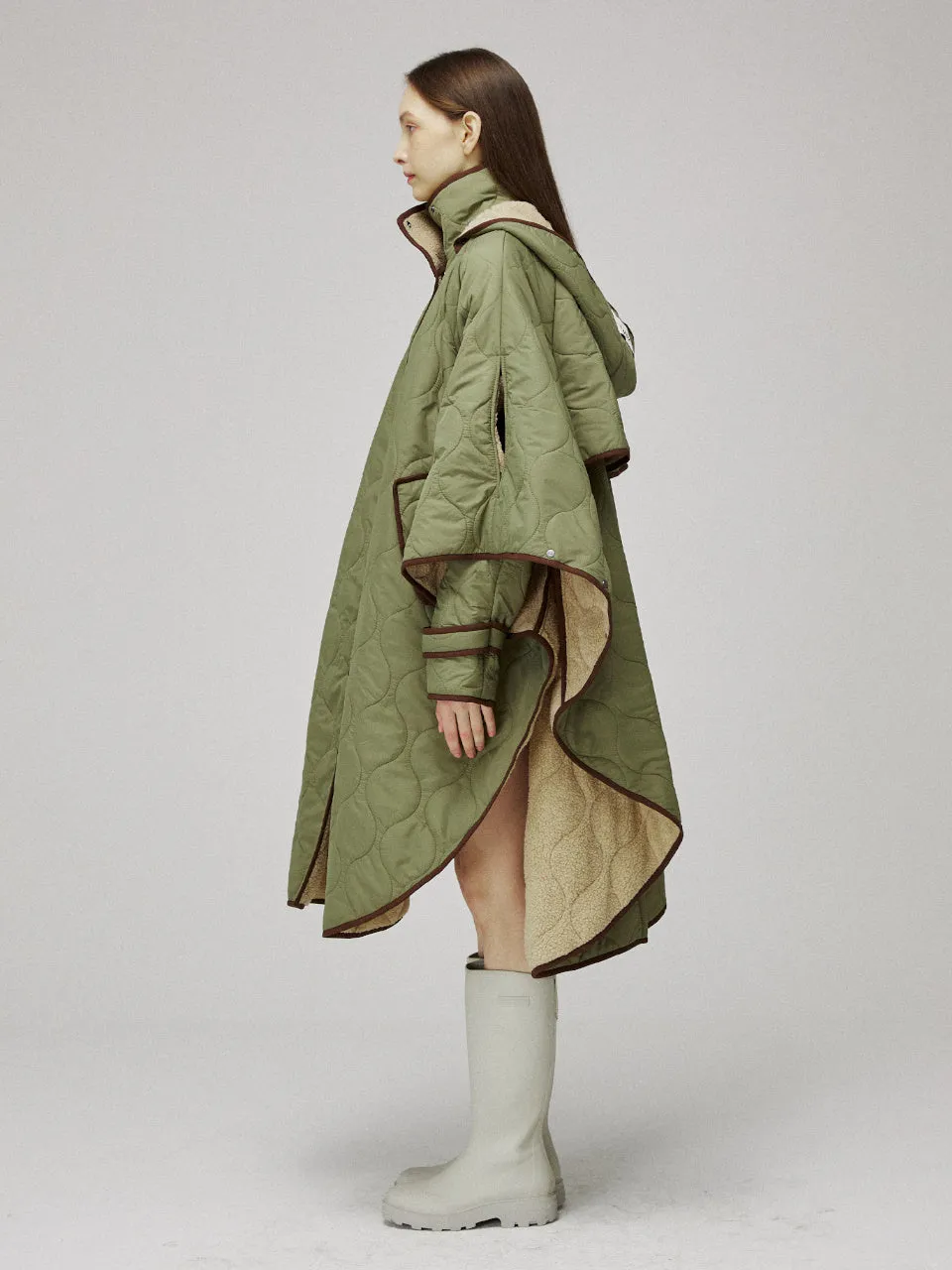 Quilting cape hooded coat